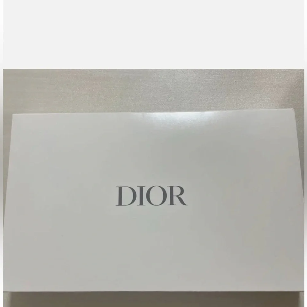 Dior Black Leather Card Case with CD Logo - Picture 9 of 10